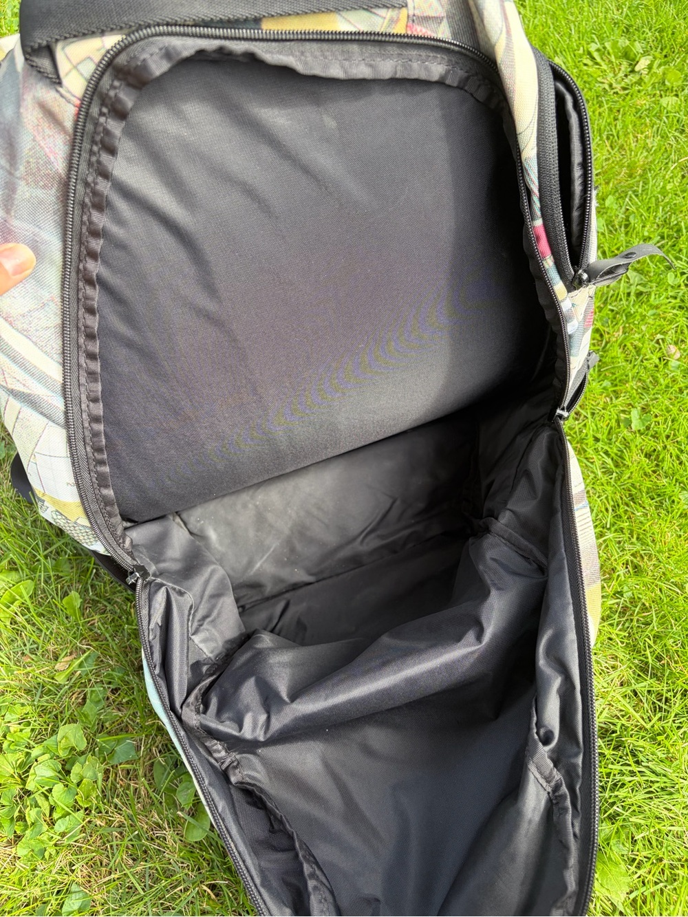 Multicolor Patterned Men's Backpack - Black Trim - Picture 6 of 6
